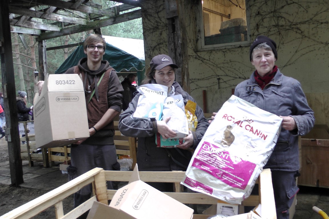 Weihnachtsfeier im Tierheim Verlorenwasser
